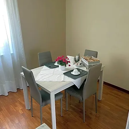 Domus D'italia Bed & Breakfast Mirabella Eclano