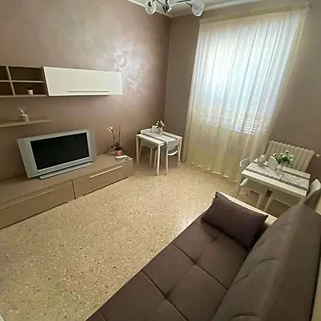 Bed & Breakfast Domus D'italia 3*